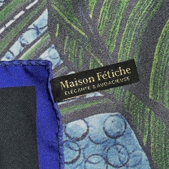 Maison Fétiche Orient 130 Tropical Leaf Print Silk Scarf  Box Rolled Edges Silk - Picture 6 of 16